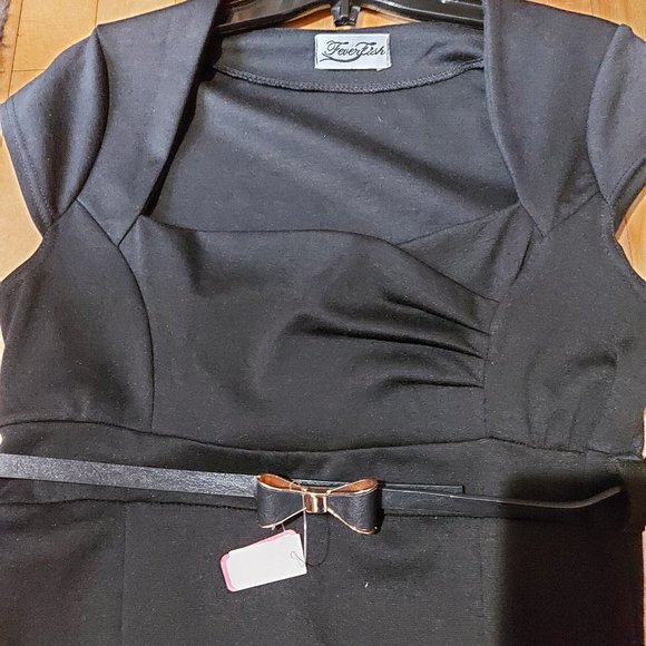 FeverFish | Vintage style dress M/L- with belt - Picture 4 of 5